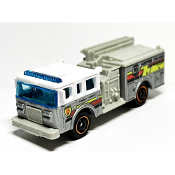 MATCHBOX-PIERCE DASH FIRE ENGINE Z 2008 ROKU (24)
